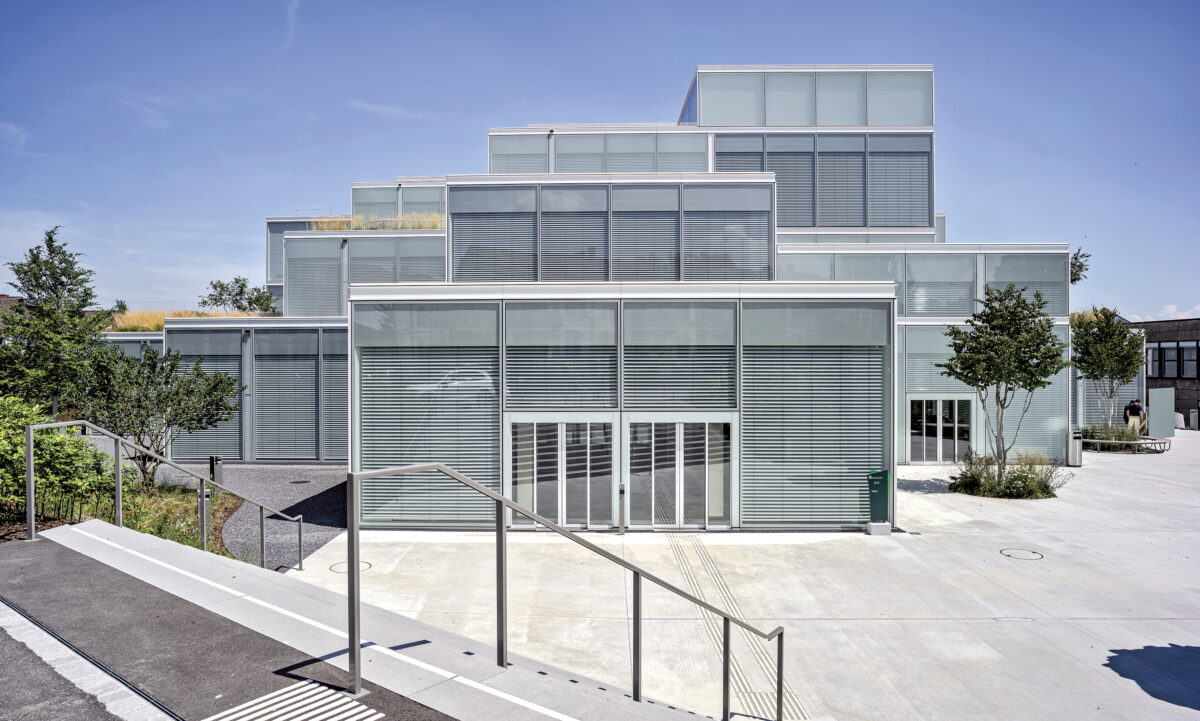 12134 D HSG St Gallen Square DR Dürr 1 2022 09 20 144721